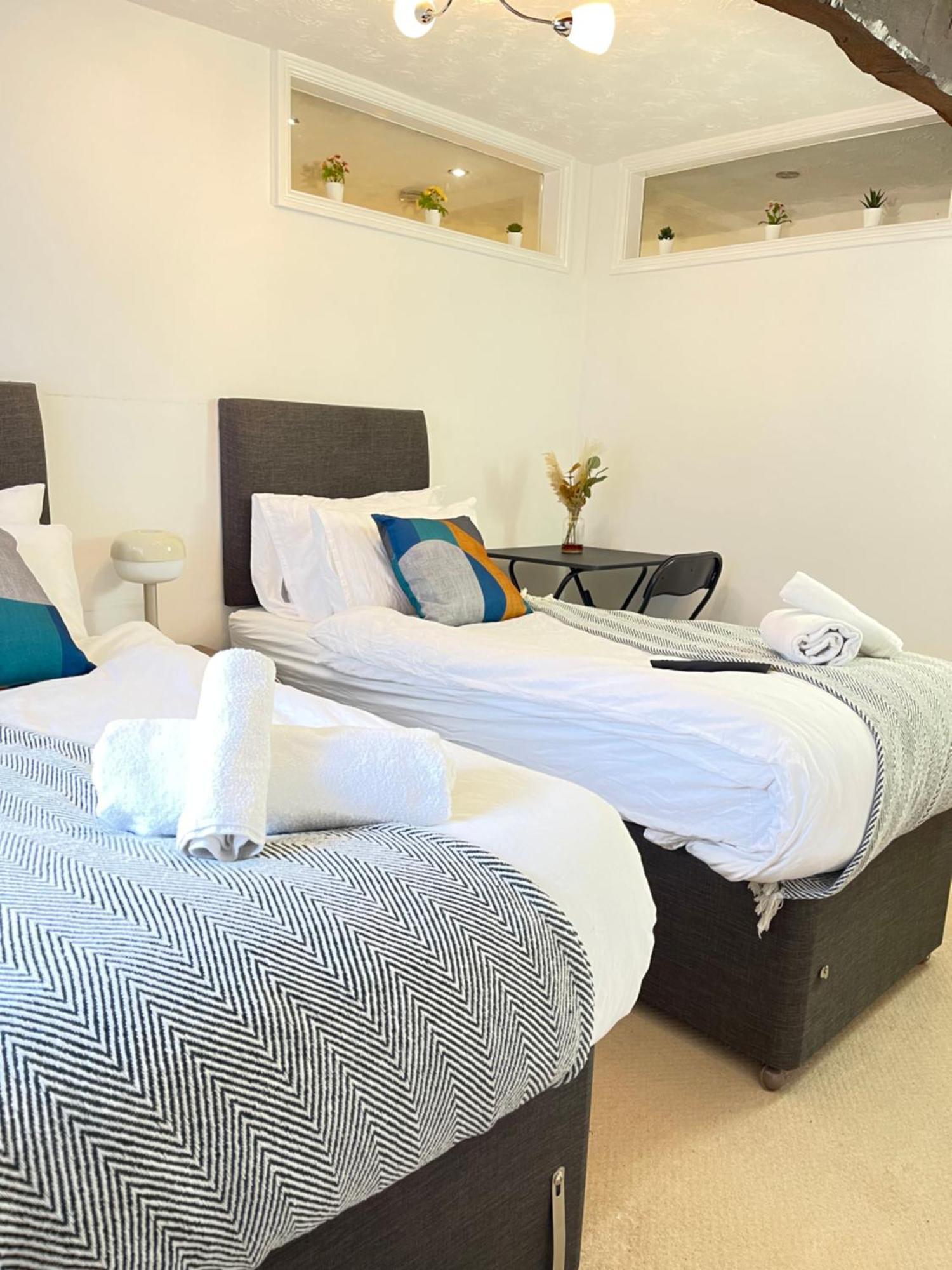 Mount Yard - Stylish Cottage - Close To Alton Towers - Peak District - Stoke-On-Trent Sleeps 5 Totmonslow Extérieur photo
